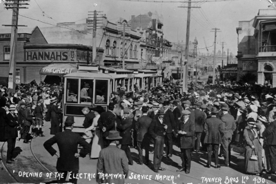 1913: Napier Electric Trams began running