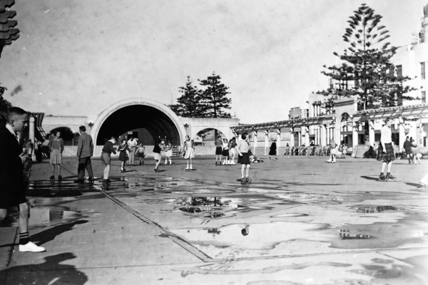 Soundshell skating rink 1930s.